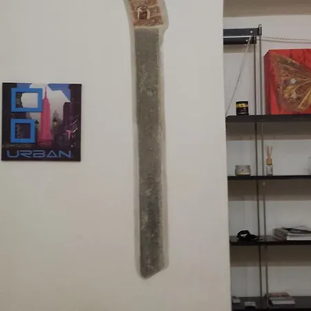 Sant'ambrogio Apartment *